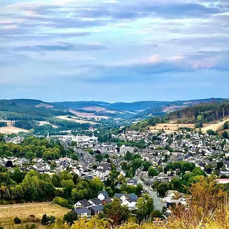 Stylische Wohnung, Toller Ausblick Selbst-check-in